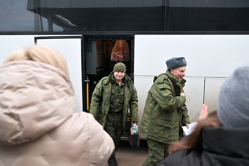 Освобождённые из плена российские военнослужащие