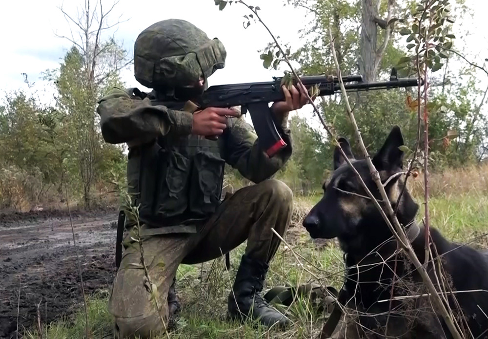 Военнослужащие ВС России