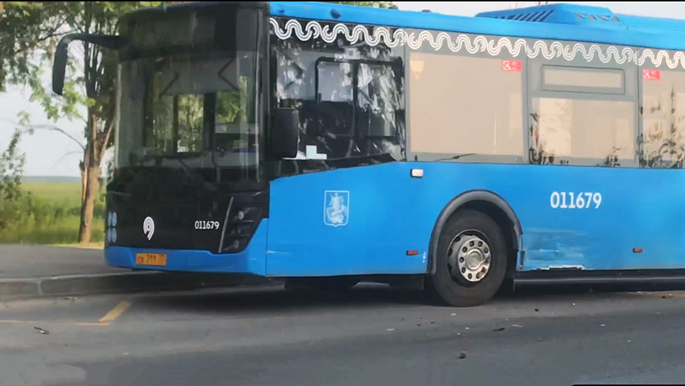 ДТП с автобусом произошло на Калужском шоссе :: Новости :: ТВ Центр