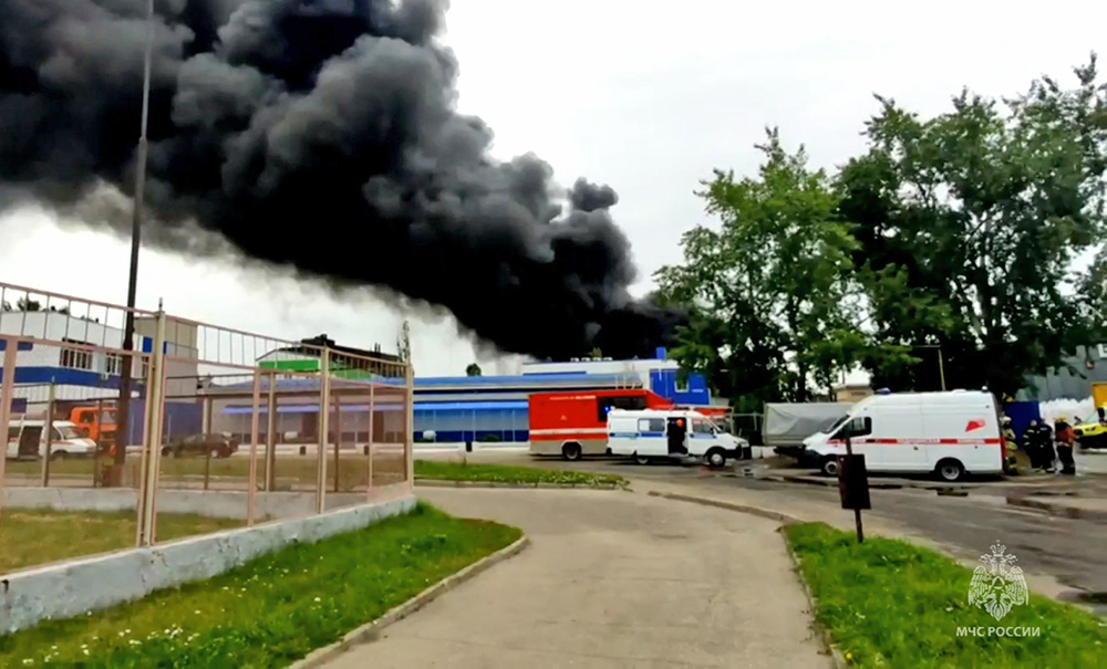 Пожар на алексеевской нижний новгород сегодня. Пожар в Москве. Пожар Нижний Новгород. Пожар на Ленинградском вокзале. Пожар в Москве сейчас.