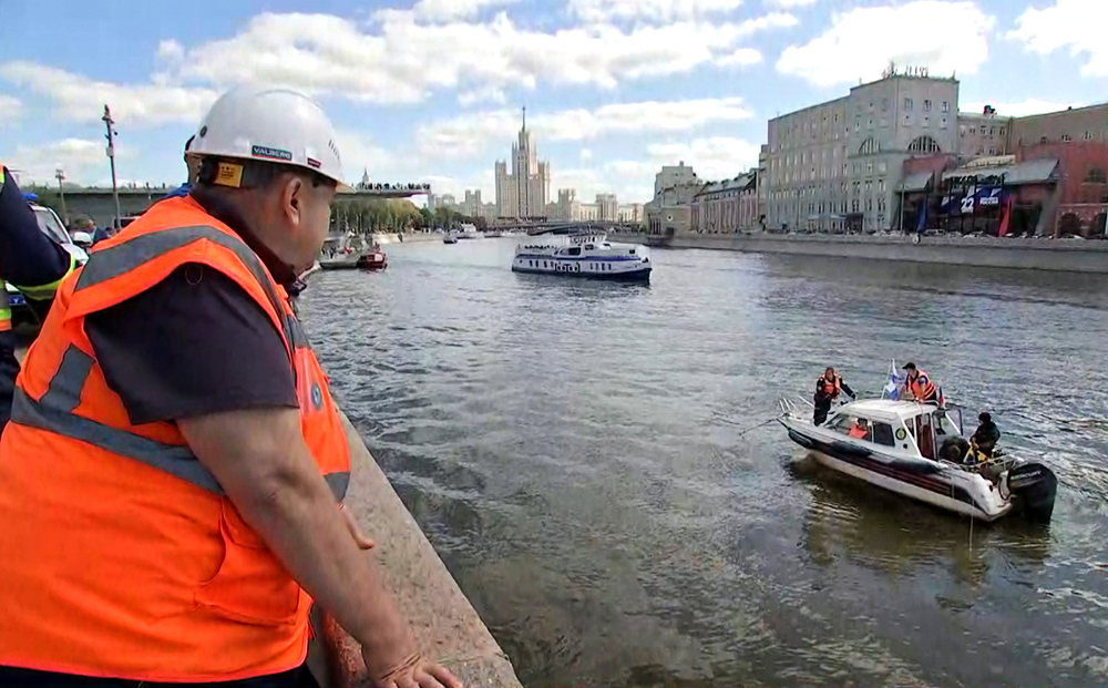 Поисковая операция на Москве-реке