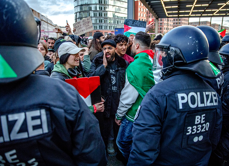 Митинг в поддержку Палестины в Германии