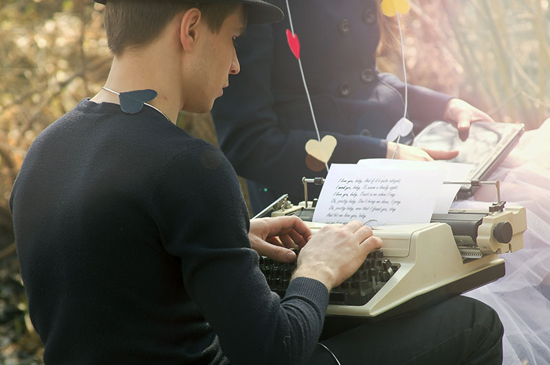 Creative writing. Creative essay. Creative academic writing. Писательское мастерство книги. Creative writing courses.