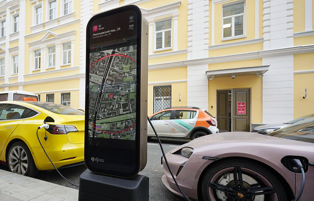 Собянин сообщил о росте производства зарядных станций для ...