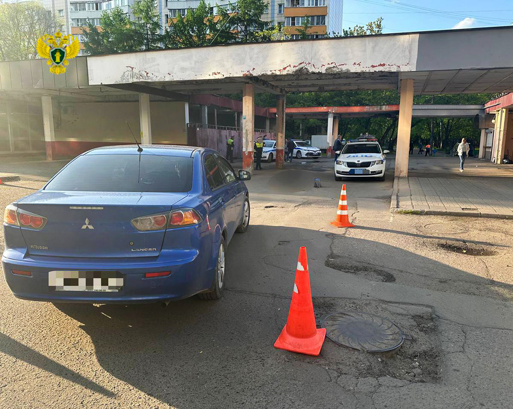 Пенсионерку задавили на парковке в Москве :: Новости :: ТВ Центр