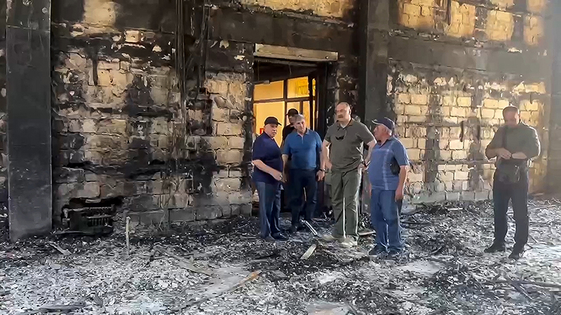 В Дагестане совершены вооруженные нападения на храмы и синагогу  