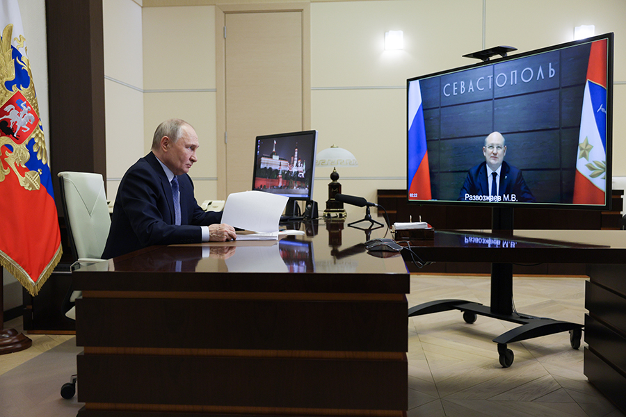 Путин: фестиваль "Площадь Искусств" объединяет молодые таланты - РИА Новости, 13