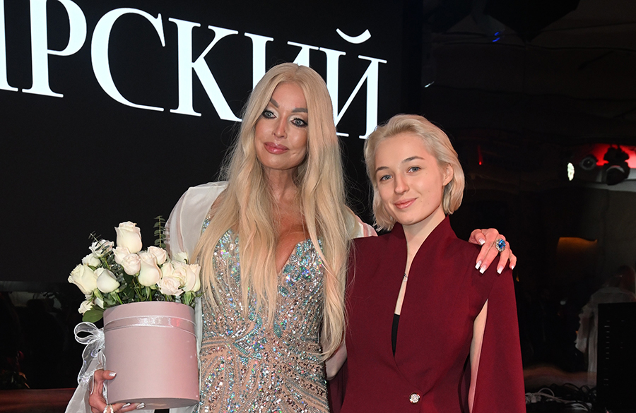 Латексте және резеңкеде