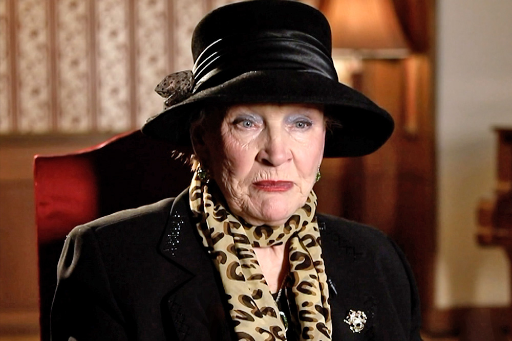 Ұлы Екатерина жалаңаштанған порно видео