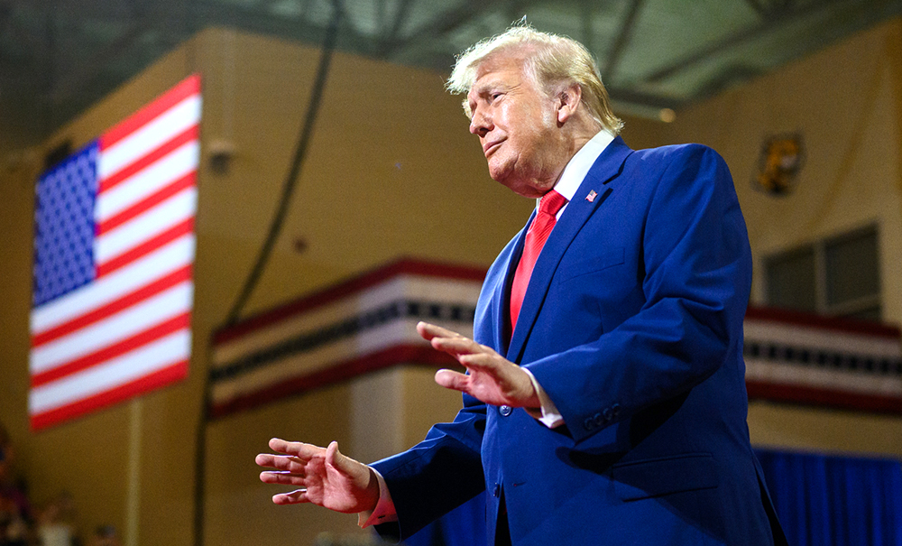 Трамп снова передумал бить по Ирану