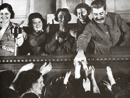 Как Сталин расправлялся с неугодными ему женщинами?